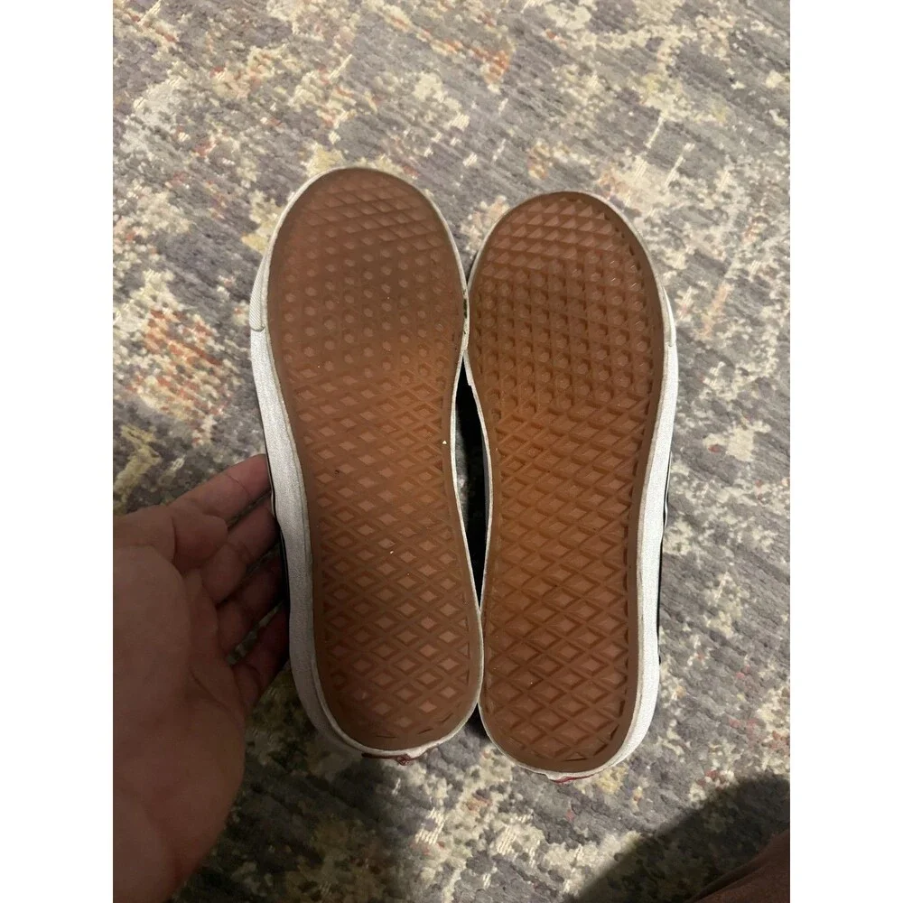 Subaru Vans (Size 11)